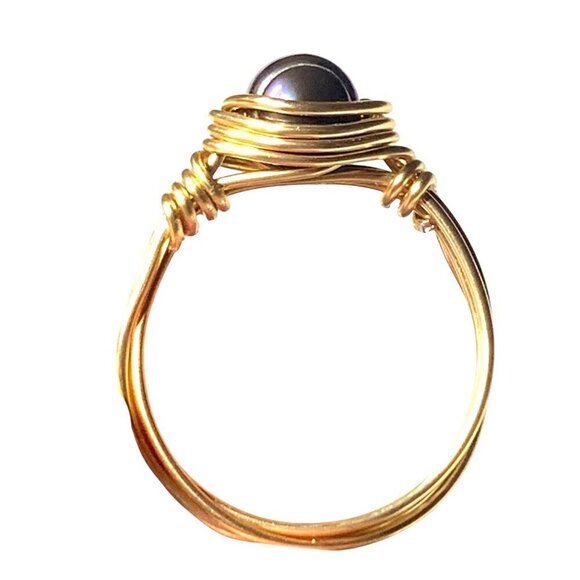 Handcrafted Wire-Wrapped Black Pearl Ring In Gold-Tone Copper Wire Size 7.5 - Picture 4 of 5